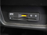 ◆ETC◆有料道路を利用する際にスムースに通過でき、わずらわしい料金支払いから開放されます!今や無いと不便に感じるほど必需品の装備ですね♪