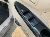 当店は走行距離不明・改ざん車は販売いたしません!安心してお車に乗って頂けるようご案内致します。