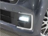 ◆フォグライト◆ 霧などの悪天候時、自車の位置を示すとともに前方や路肩が見えずらい時、近い位置をワイドに照らしてくれます