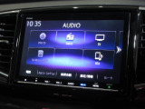 ナビゲーションは純正9インチメモリーナビ(VXM-197VFNi)を装着しております。AM、FM、CD、DVD再生、Bluetooth、音楽録音再生、フルセグTVがご使用いただけます。