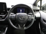 各操作スイッチなどもハンドルから手を放すことなく操作可能で安全運転に支援いたします!