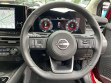 運転席にエアバックが付いて安心です