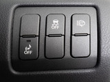 ★使いやすさや安全性を追求したステアリング周り!高級車ゆえにスイッチ類が多いのも特徴ですね!考え尽くされた配置ですぐに使いこなす事が出来ますのでご安心下さい!是非、体感してみて下さい!!