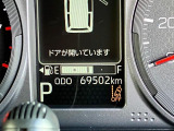 こちらのお車は走行約7万キロですが、こまめなメンテナンスで内外装共にキレイ☆まだまだ現役で走れるお得な1台です(^^ゞ