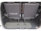ゆとりある広々とした車内空間は、ドライブを始め買い物やレジャーなど、幅広く活躍します。一人でもみんなとでもお出かけを楽しみましょう!