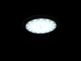 LED照明(ホワイトモード):夜でも車内を明るく照らします。