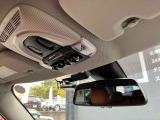 ルームミラー内蔵ITSスポット対応ETC2.0車載器。