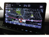 11.4インチ純正ナビ LXM-237VFLi 操作性と機能性に優れているナビで、初めての道でも安心・快適なドライブをサポートします!