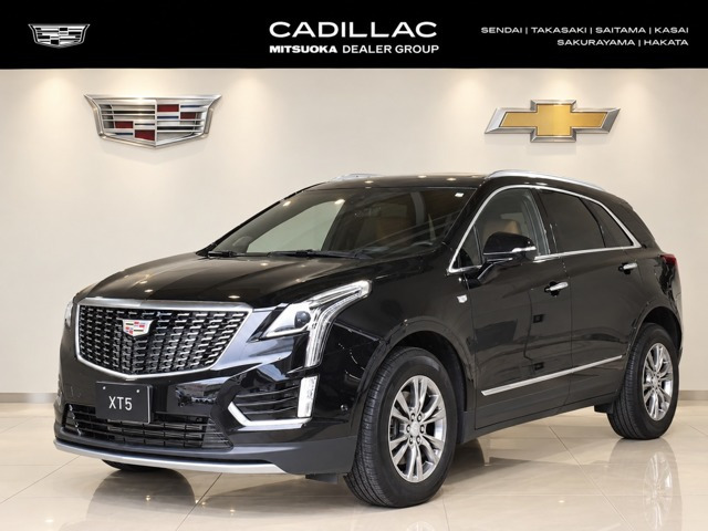 XT5 プレミアム 4WD 