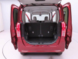 中古車は一物一価、同じようなお車でも、整備状況、外内装の状態など様々です。