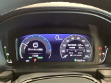 【スピードメーター】の画像になります。メーターがシンプルで見やすく運転しやすいですね!