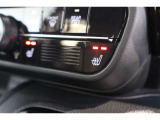 シートヒーター装備付き車!!座席に埋め込まれた電熱線によりシートを暖めることが出来る装備で、温められたシートは、寒い冬には最適です!!
