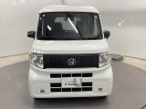 ヘッドライトで、個性も光る 、長く乗っていたい車です。