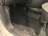純正フロアマットを装備。車内も丁寧に使用されていた印象です。