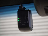 ◆ドライブレコーダー◆映像・音声などを記録する自動車用の装置です。 もしもの事故の際の記録はもちろん、旅行の際の思い出としてドライブの映像を楽しむことができます。