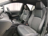 運転席からの視界も良好で、操作系が手元にまとまっているため、初めての方でも扱いやすい一台です