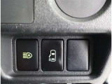 オートマチックハイビームとは、先行車や対向車のライトを認識し、ハイビームとロービームを自動で切り替える機能です。夜道の視界を確保します。詳細は販売店スタッフまでおたずねください。