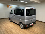 当店でご購入頂いた車両は全車車検整備又は法定12か月点検を行い、エンジンオイル・オイルフィルター・フロントワイパーゴム・バッテリーの交換を行っています、整備費用は本体に含まれてますので安心ですよ♪
