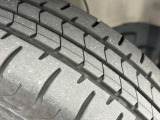 タイヤの劣化は見られず、溝も十分残っています