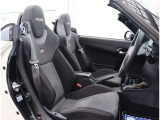 関東圏内のお客様に関しましては無料でお車を、ご希望の場所まで、お持ちさせて頂く無料デリバリーサービスも御座います。また遠方のお客様に関しても多数の販売実績ございますのでお気軽にご連絡下さい。