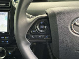 ステアリングスイッチ装備!運転しながら手元でオーディオの操作などができます。