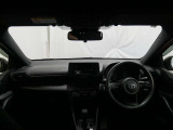 見通しのよいすっきりとした視界で、誰でも運転しやすいです。運転のしやすさは疲れにくさにも繋がりますよ♪