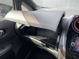 ちょっとした小物を入れられる収納スペース!車内をスッキリまとめることができます!