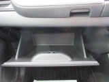 小物や車検証を入れるスペースがあります!!