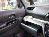 弊社でお車をご購入頂いたお客様は、一部車種を除いて【オイル交換永久無料】となっております。※詳細はスタッフまでお問合せ下さい。