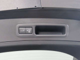 すべての車両、納車前に90項目以上の点検整備、12品目の部品交換させていただきます。