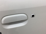 【コーティング/ガードコスメSP】好評のコーティング施工で愛車のボディをケアしませんか?紫外線や酸性雨等の劣化によって塗装面の光沢の消失や塗装の剥離を防ぎます!
