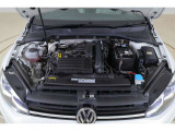 1.4L TSIエンジン:直噴エンジンに小型の水冷式インタークーラー付ターボチャージャーを搭載。ACT採用により低回転域からのトルクフルな走りと、優れた燃費を実現しました。