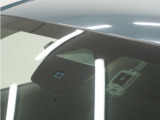 ◆Honda SENSING◆ カメラ等装置で精度の高い検知能力を発揮、安全運転を支援します。ステアリング上のコントローラーに注目!