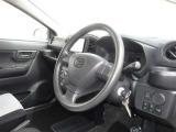 フロントシート周辺です。是非ご来店頂き運転席に実際に乗ってご確認ください