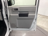 開口部が広いため、荷物を抱えた状態での乗り入れも楽に行えます。