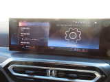 ◆iDriveを装備。操作系統をディスプレイから独立させることで、人間工学に基づいた最適な運転環境を実現しております。◆