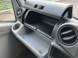 取り出しやすく、しまいやすい収納スペースが満載です。ティッシュやペットボトル等、用途に合わせた収納が可能ですので、使い方はあなた次第!