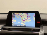 いまや必須装備「ナビゲーション」搭載!知らない場所にスイスイッとドライブ。もう、これなしではハンドルを握れませんね!でも運転中の操作は危険ですのでご注意ですね☆