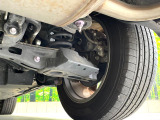 お車を安心してお乗りいただく為には、足回りの定期点検が欠かせません。サービスサポート(有償保証)では無料点検もご提供しており、安心のカーライフをお過ごしいただけるサポート体制が整っています。