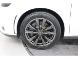 235/50R21タイヤを装備しています。※各ホイールのキズ等をご確認くださいませ。