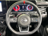 【ステアリングスイッチ】運転中、前方から目線をそらすことなく、オーディオ等の操作が可能な便利機能!安心&快適なドライブを演出してくれます♪