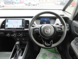 ステアリングリモコン付きで運転中でも手元でオーディオの操作が可能♪