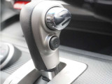 ◆シフト周り◆スタイリッシュなシフト周り、切り替えやすくシンプルなデザインです!