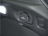 ◆ラゲッジスペース用アクセサリーソケット◆アウトドアのシーンで大活躍!ライトや充電ケーブルの電源としてご活用いただけます♪