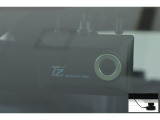 ドライブレコーダー(TZ-DR210)装備してます。フロントとリヤーのカメラで録画しているので万が一の時の記録で安心です。