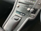 ☆トヨタ認定中古車の安心1 まるごとクリ-ニング☆室内外すみずみまで美しく仕上げています。