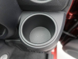 当社は購入後のアフターケアを大切にしております。納車後、1ヶ月無料点検、半年ごとにあんしん点検、12ヶ月法定点検の誘致をします。また車検までの点検をセットにした『ワンダフルパスポート』を販売中です。