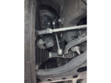 車両左前輪からの下回りです