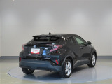 C-HR ハイブリッド 1.8 S LED エディション 