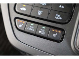 シートヒーター装備付き車!!座席に埋め込まれた電熱線によりシートを暖めることが出来る装備で、温められたシートは、寒い冬には最適です!!